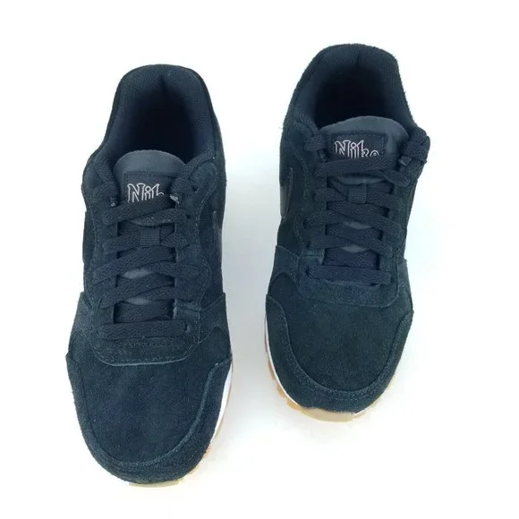 Nike MD Runner 2 SE Women’s Athletic Low Top Shoes AQ9121 001 Black Sizes 6-10 - Picture 3 of 7